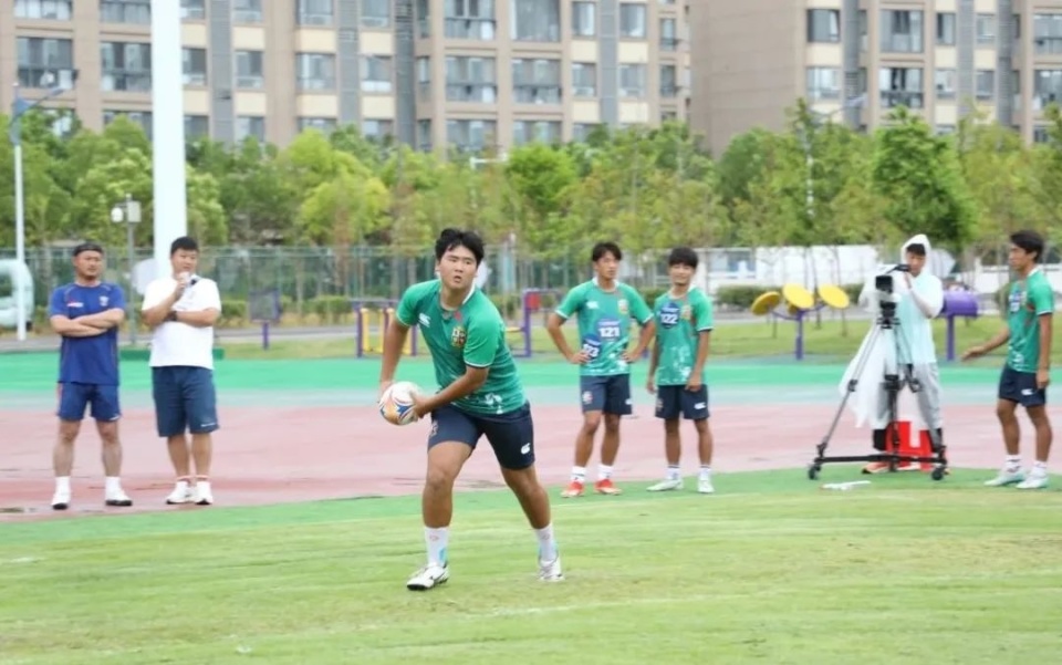 参赛资格直 参赛资格直