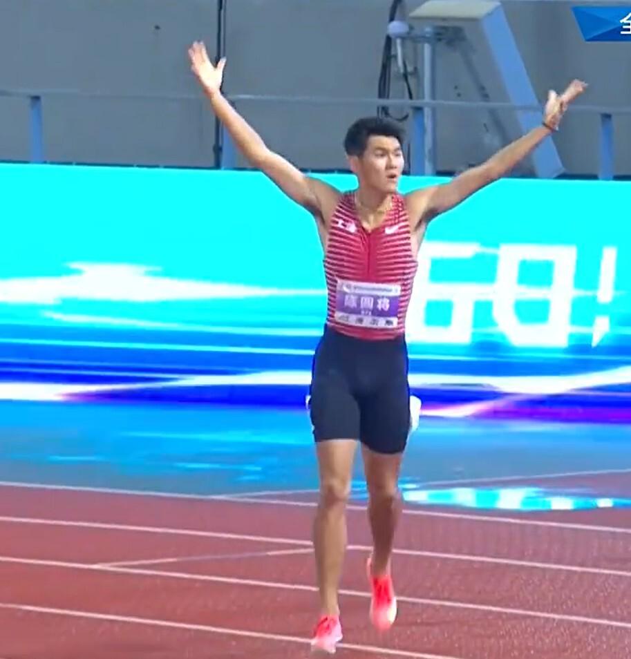 的全国最好, 刘俊茜