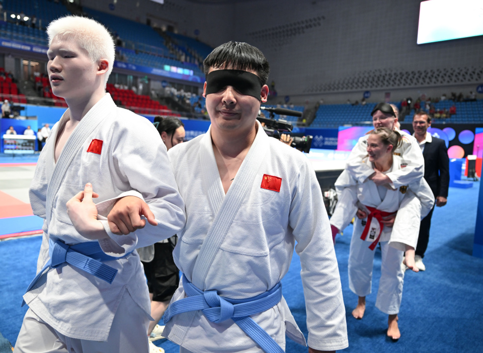 jO, 冯开华, mR jO, 冯开华, mR