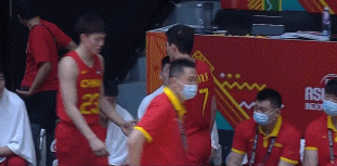 Yasee, 年亚洲杯小