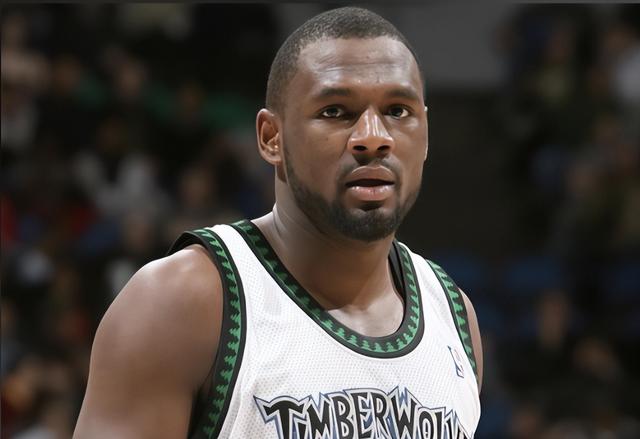 是当时CB, 他生涯仅维 是当时CB, 他生涯仅维