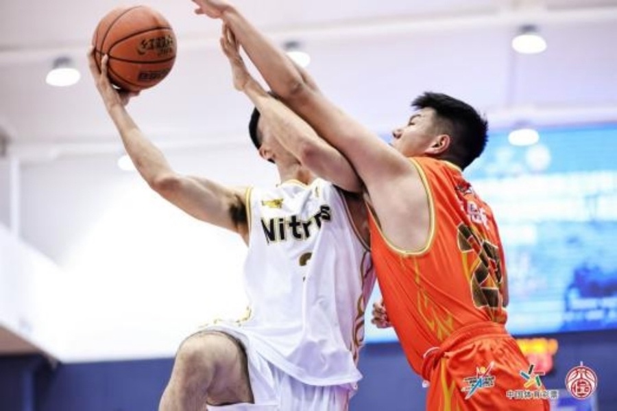 争夺八强席 争夺八强席